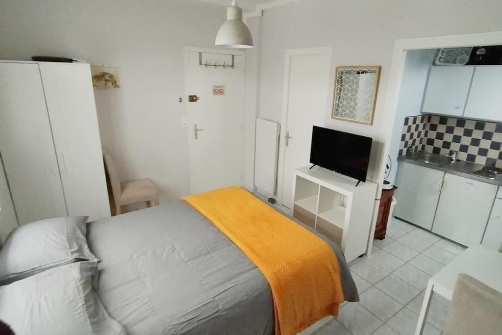 Charmant Studio A Bagnoles De L'Orne Bagnoles de l'Orne Normandie Extérieur photo